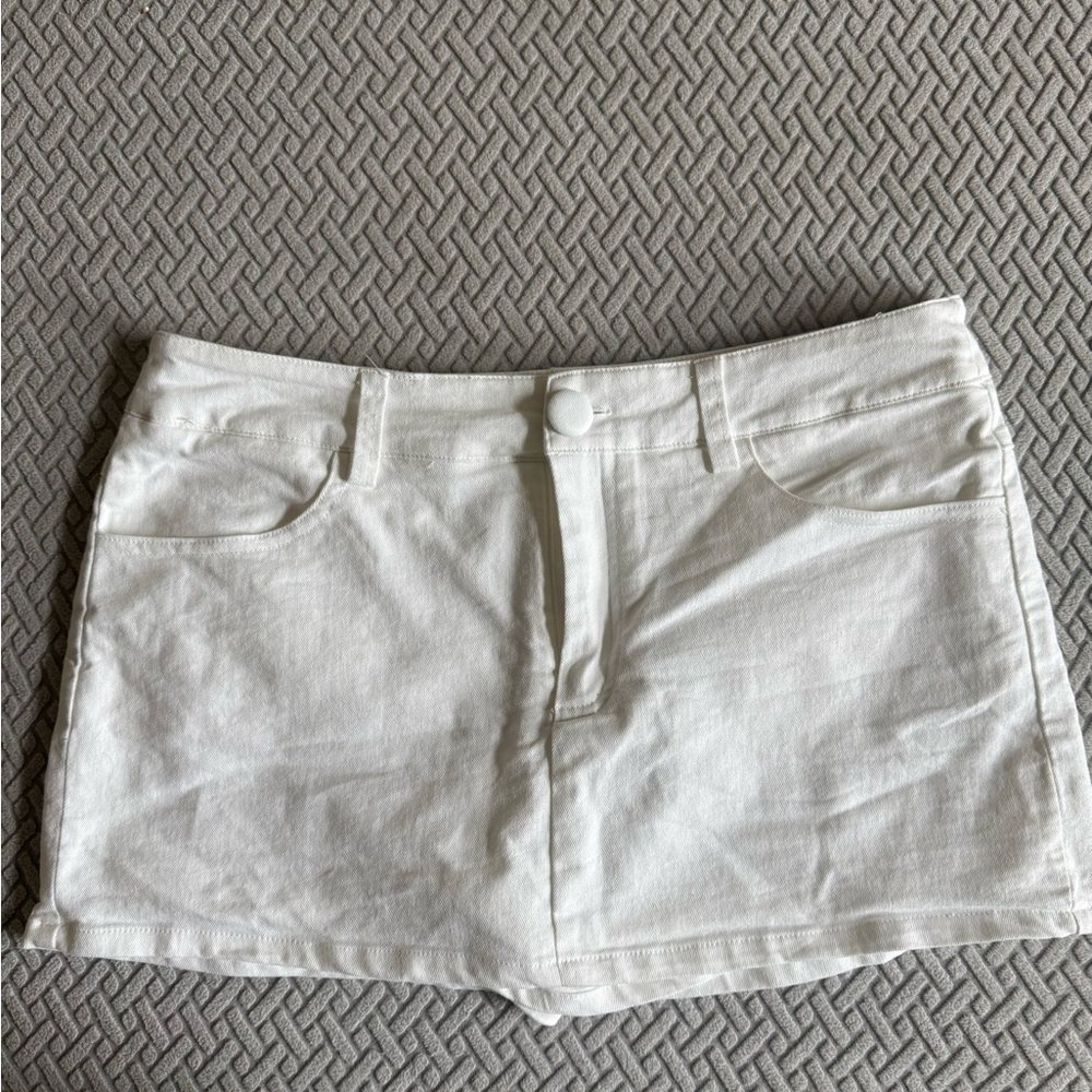 Princess Polly White Skort
